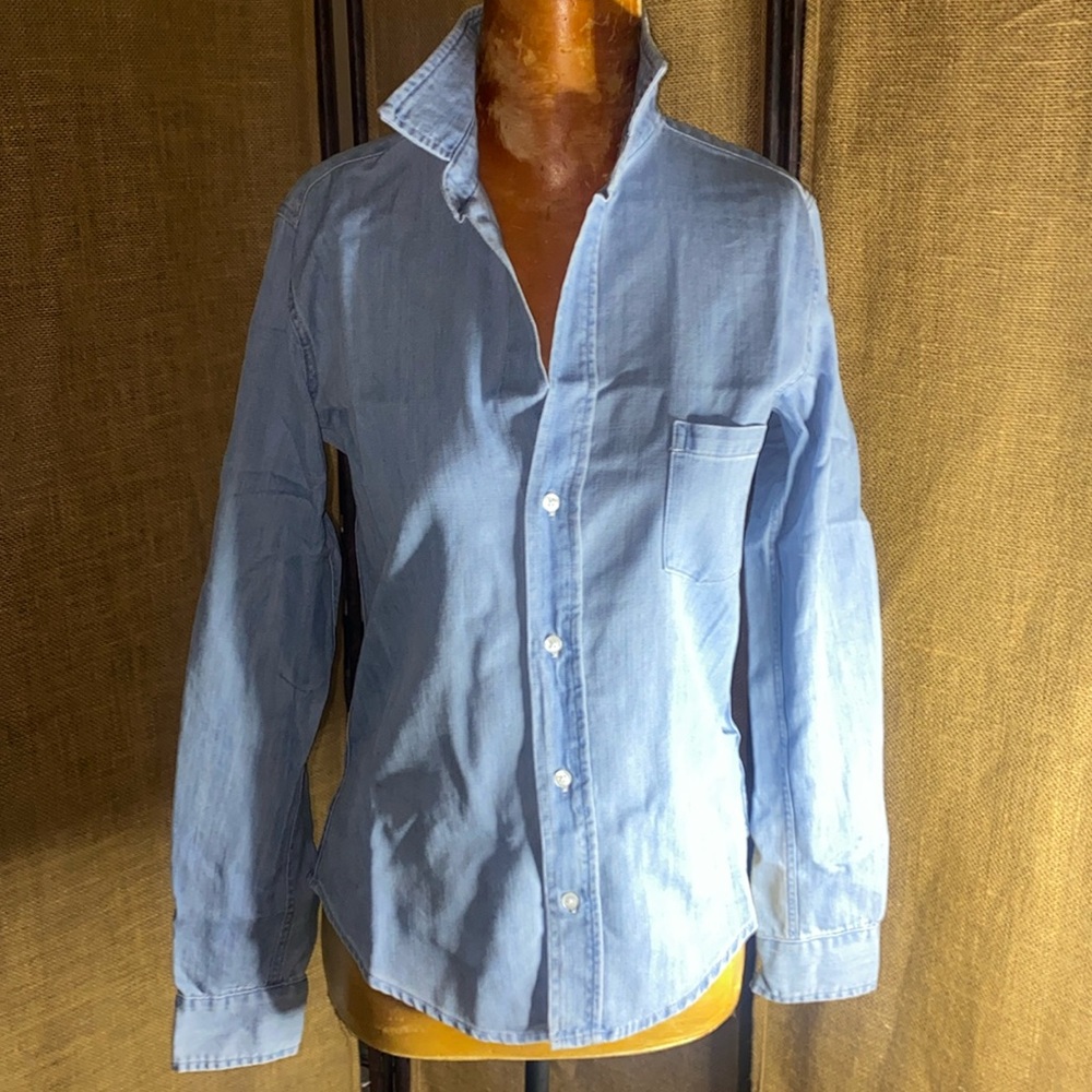 Frank & Eileen Light Blue Button-Down Shirt